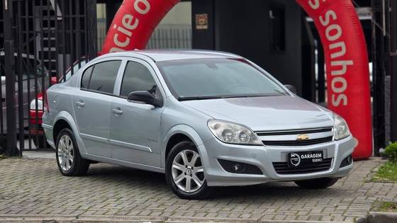 CHEVROLET VECTRA 2.0 MPFI EXPRESSION 8V 140CV FLEX 4P MANUAL