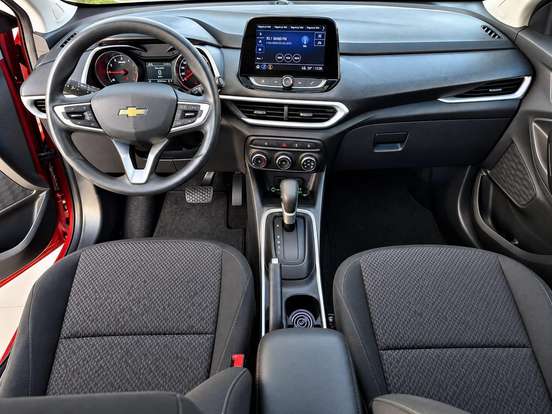 CHEVROLET-TRACKER-2020