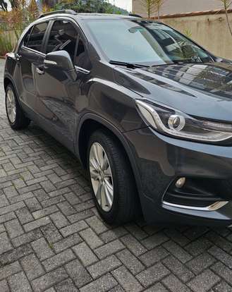 CHEVROLET-TRACKER-2019