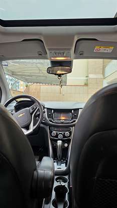 CHEVROLET-TRACKER-2019