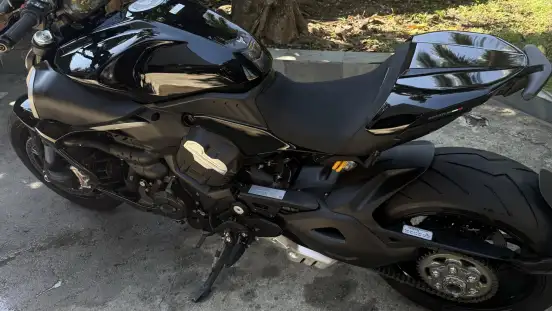 DUCATI-DIAVEL V4 DUCATI-DIAVEL V4-2025