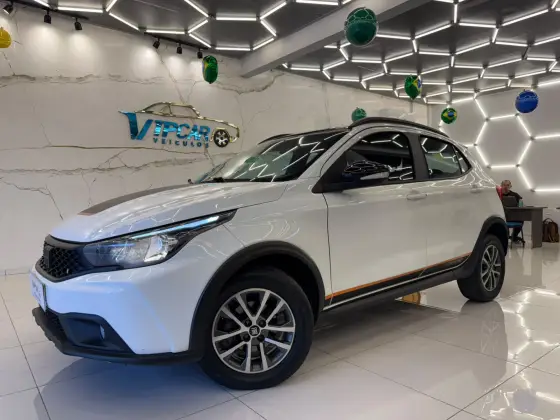 FIAT ARGO 1.3 FIREFLY FLEX TREKKING CVT