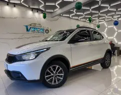 FIAT ARGO 1.3 FIREFLY FLEX TREKKING CVT FIAT ARGO 1.3 FIREFLY FLEX TREKKING CVT