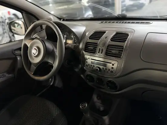 FIAT-SIENA-2013