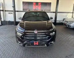FIAT TORO 2.0 16V TURBO DIESEL RANCH 4WD AT9 FIAT TORO 2.0 16V TURBO DIESEL RANCH 4WD AT9
