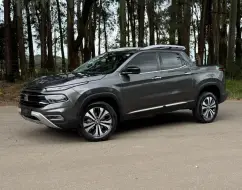 FIAT TORO 2.0 16V TURBO DIESEL VOLCANO 4WD AT9 FIAT TORO 2.0 16V TURBO DIESEL VOLCANO 4WD AT9