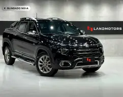 FIAT TORO 2.0 16V TURBO DIESEL RANCH 4WD AT9 FIAT TORO 2.0 16V TURBO DIESEL RANCH 4WD AT9