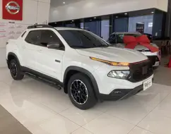 FIAT TORO 2.0 16V TURBO DIESEL ULTRA 4WD AT9 FIAT TORO 2.0 16V TURBO DIESEL ULTRA 4WD AT9