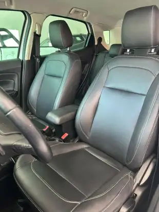 FORD-ECOSPORT-2020