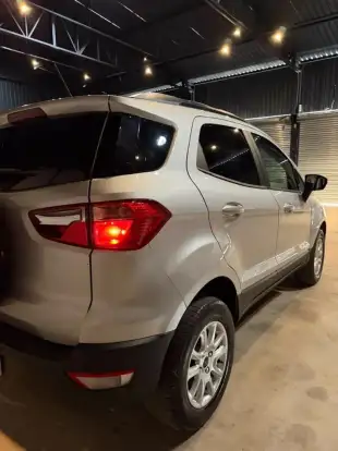 FORD-ECOSPORT-2020