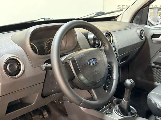 FORD-ECOSPORT-2.0 XLT 16V GASOLINA 4P MANUAL FORD-ECOSPORT-2006