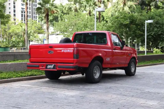 FORD-F-1000-1996