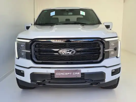 FORD-F-150-5.0 V8 GASOLINA CD LARIAT BLACK FX4 AUTOMÁTICO FORD-F-150-2025