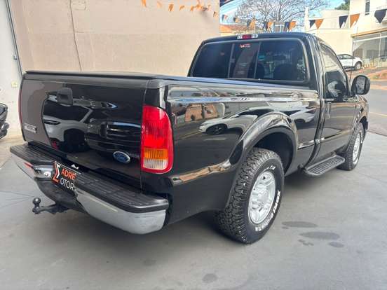 FORD-F-250-2010