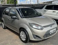 FORD FIESTA 1.0 MPI HATCH 8V FLEX 4P MANUAL FORD FIESTA 1.0 MPI HATCH 8V FLEX 4P MANUAL