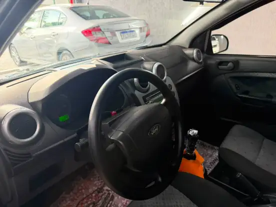 FORD-FIESTA-1.6 MPI HATCH 8V FLEX 4P MANUAL FORD-FIESTA-2013