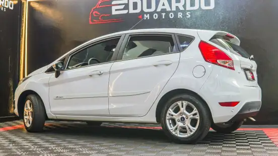 FORD-FIESTA-2017