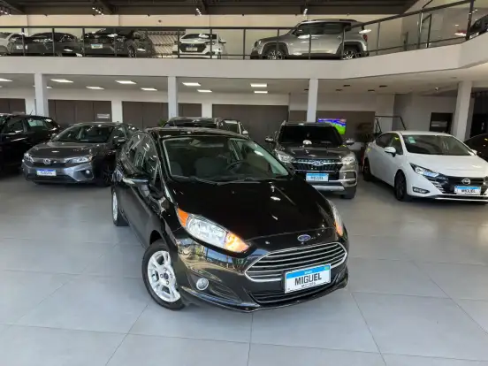 FORD-FIESTA-2014