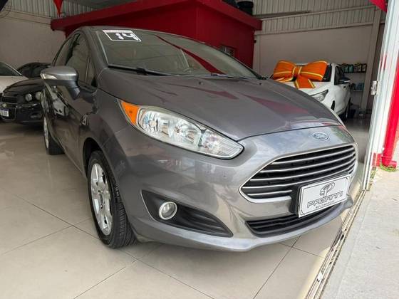 FORD FIESTA 1.6 ROCAM SE 8V FLEX 4P MANUAL