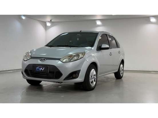 FORD-FIESTA-2012