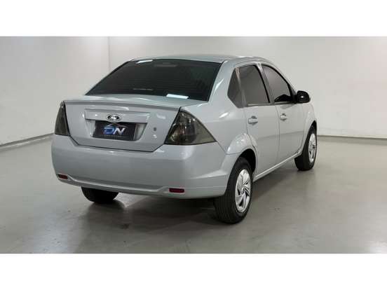 FORD-FIESTA-2012
