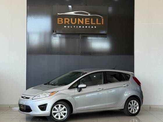 FORD FIESTA 1.6 SE HATCH 16V FLEX 4P MANUAL