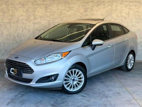 FORD FIESTA 1.6 TITANIUM PLUS SEDAN 16V FLEX 4P POWERSHIFT