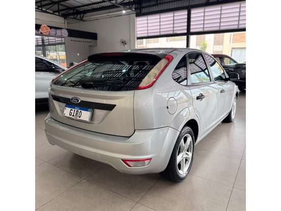 FORD-FOCUS-1.6 GL 16V FLEX 4P MANUAL FORD-FOCUS-2010
