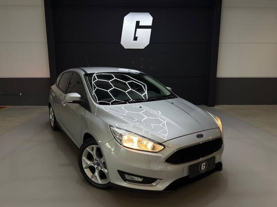 FORD FOCUS 1.6 SE PLUS 16V FLEX 4P MANUAL