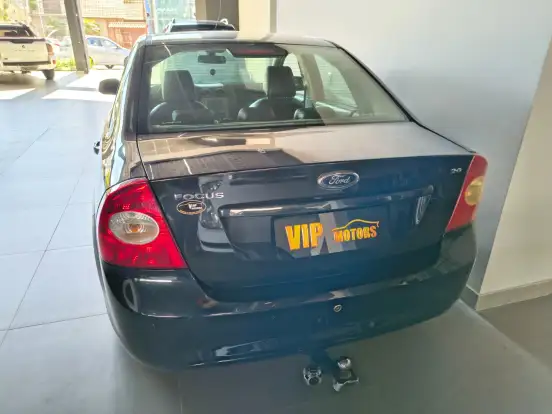 FORD-FOCUS-2.0 16V FLEX 4P AUTOMÁTICO FORD-FOCUS-2011