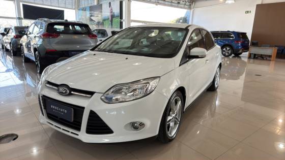 FORD FOCUS 2.0 SE PLUS 16V FLEX 4P POWERSHIFT