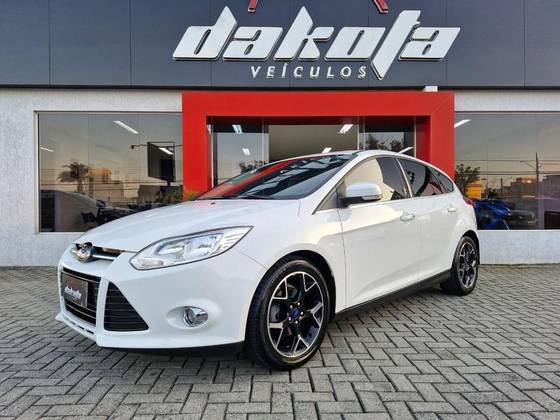 FORD FOCUS 2.0 TITANIUM 16V FLEX 4P POWERSHIFT