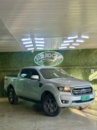 FORD RANGER 2.2 XLS 4X4 CD 16V DIESEL 4P AUTOMÁTICO