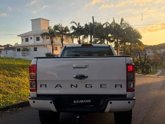 FORD-RANGER-2.2 XLS 4X4 CD 16V DIESEL 4P MANUAL FORD-RANGER-2017