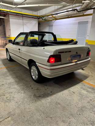 FORD-ESCORT-1993