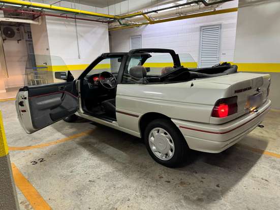 FORD-ESCORT-1993