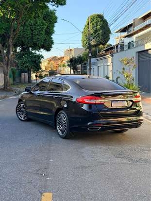 FORD-FUSION-2017