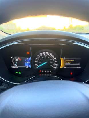 FORD-FUSION-2017