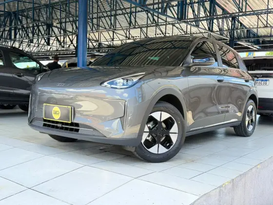 GEELY EX2 39,4 KW ELÉTRICO MAX