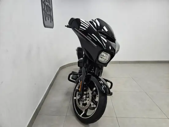 HARLEY-DAVIDSON-STREET GLIDE-2024