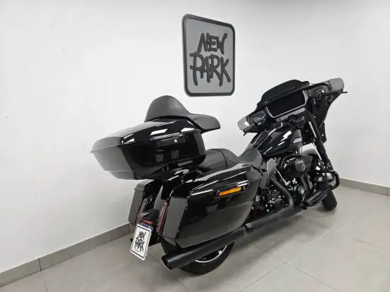 HARLEY-DAVIDSON-STREET GLIDE-2024