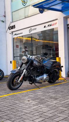 HARLEY-DAVIDSON SOFTAIL FAT BOY SPECIAL 