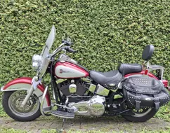 HARLEY-DAVIDSON SOFTAIL HERITAGE CLASSIC HARLEY-DAVIDSON SOFTAIL HERITAGE CLASSIC