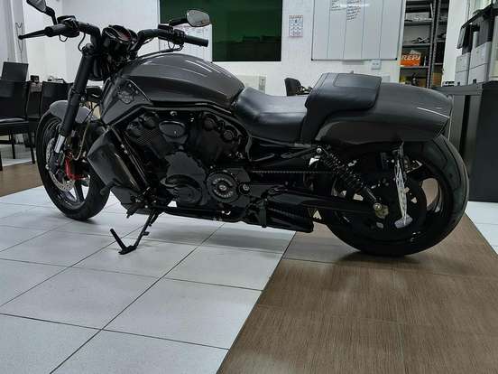HARLEY-DAVIDSON-V-ROD MUSCLE HARLEY-DAVIDSON-V-ROD MUSCLE-2014