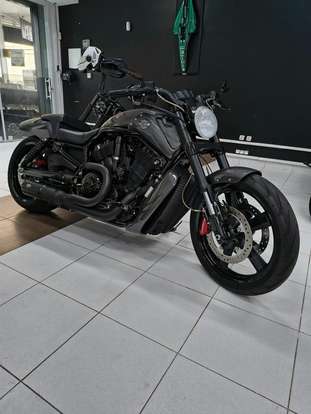 HARLEY-DAVIDSON-V-ROD MUSCLE-2014