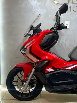 HONDA-ADV-2022
