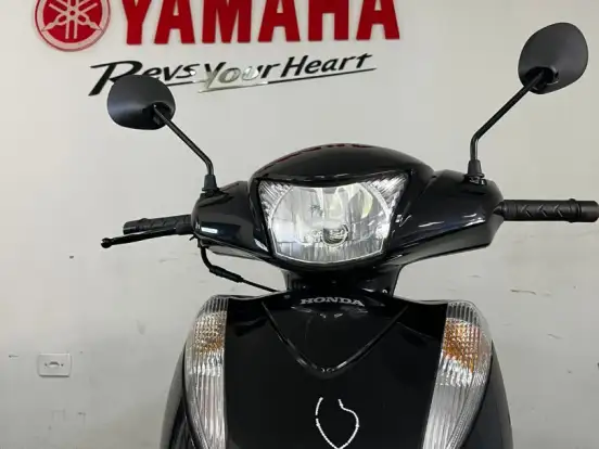 HONDA-BIZ 125 ES HONDA-BIZ 125 ES-2011