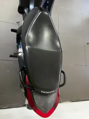 HONDA-BIZ 125 ES HONDA-BIZ 125 ES-2011