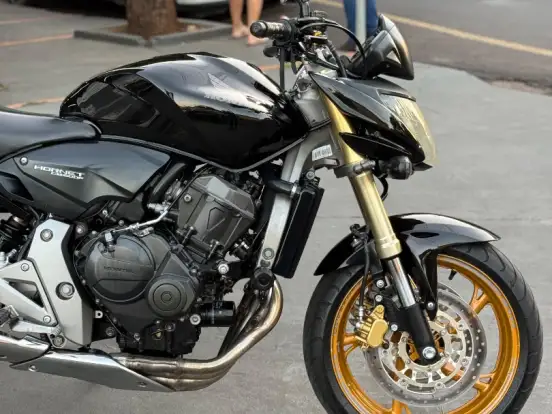 HONDA-CB 600F HORNET HONDA-CB 600F HORNET-2010