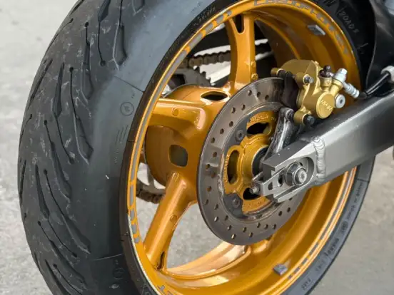 HONDA-CB 600F HORNET HONDA-CB 600F HORNET-2010